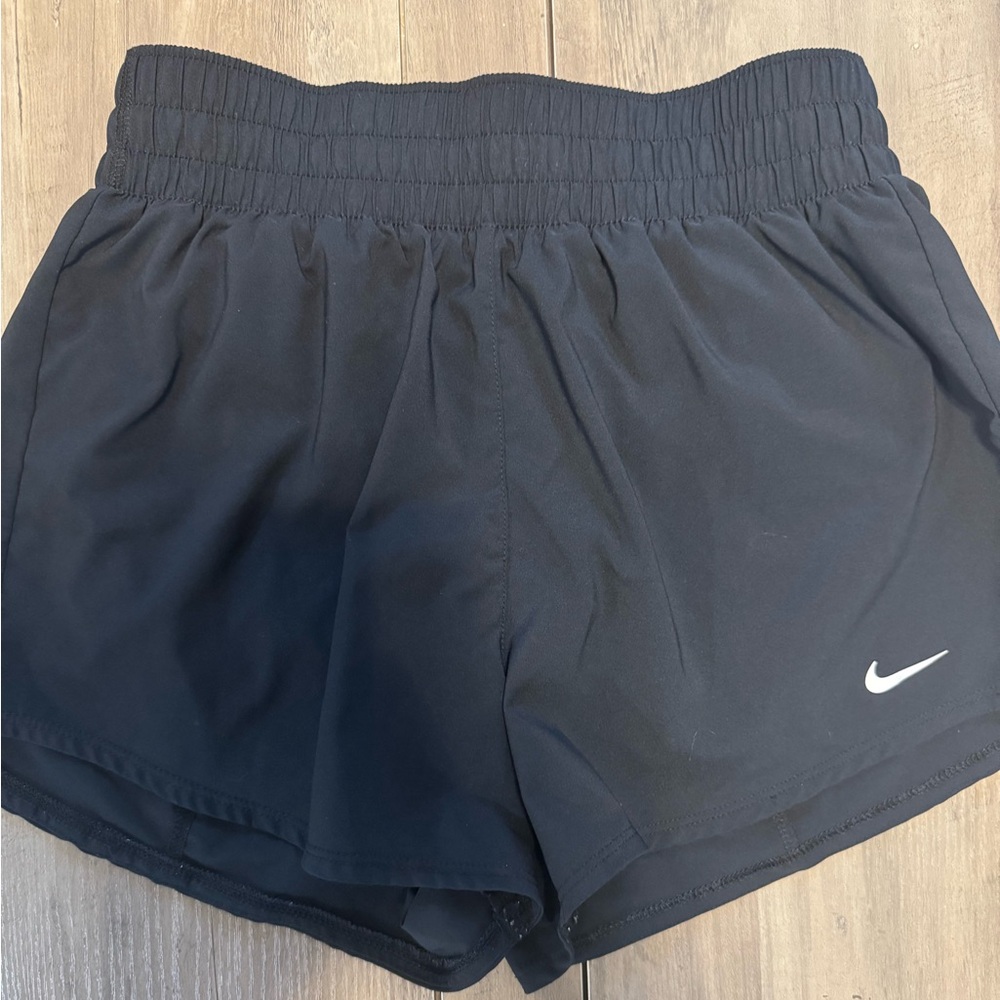 Nike tempo shorts